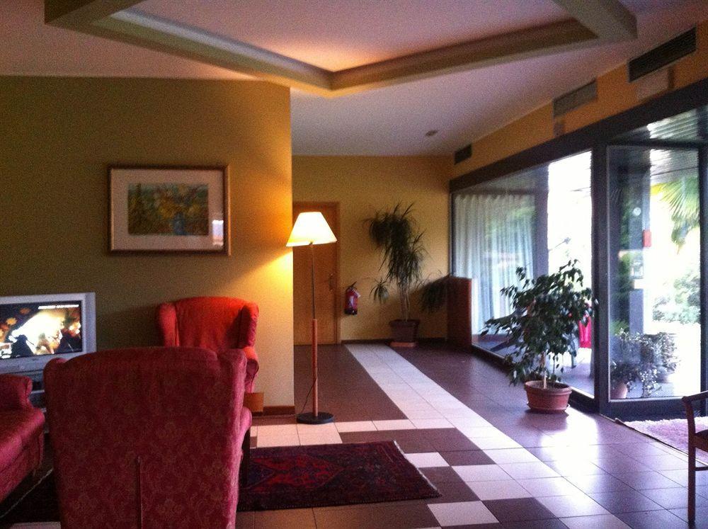 Hotel Cristallo Barga Fornaci di Barga Exterior photo