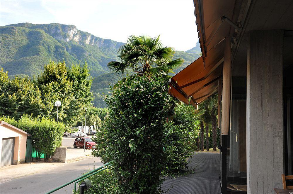 Hotel Cristallo Barga Fornaci di Barga Exterior photo